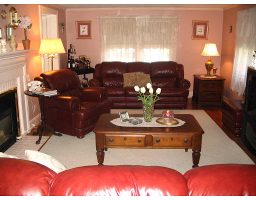 346 Albion Street Wakefield, MA 01880 - Photo 9 of 12