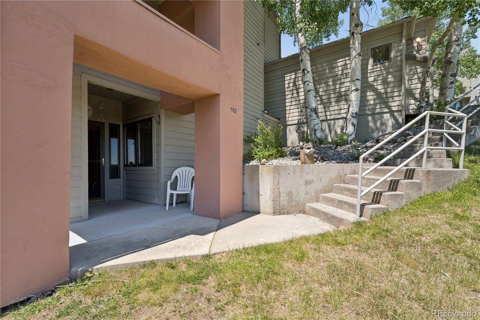 752 Ridgeside Drive Golden, CO 80401 - Photo 30 of 42