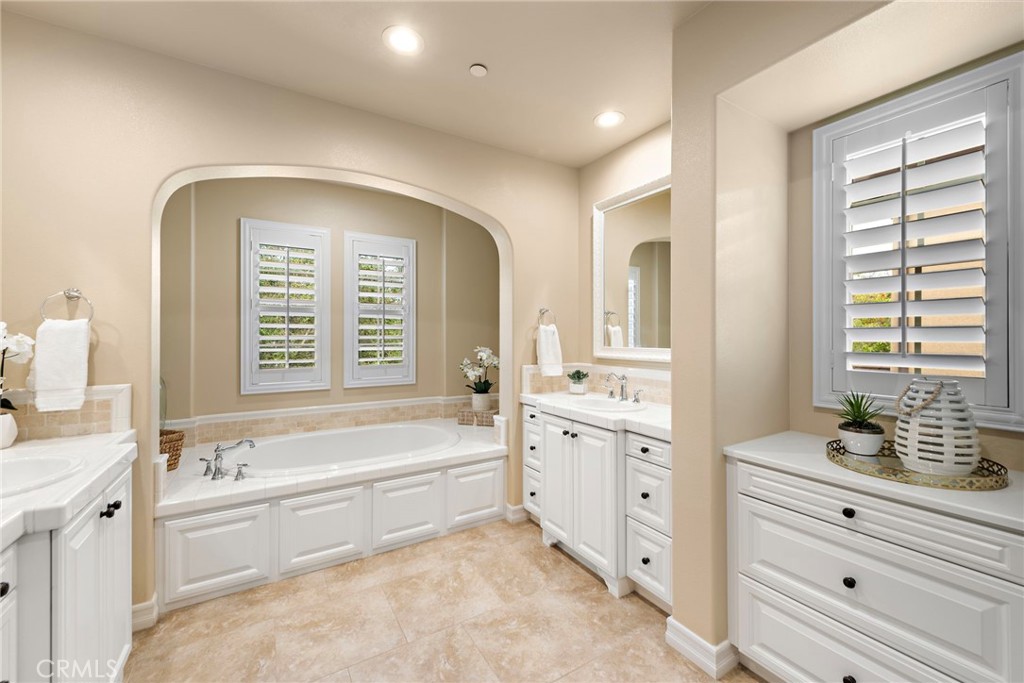 21 Corte Lomas Verdes San Clemente, CA 92673 - Photo 29 of 55