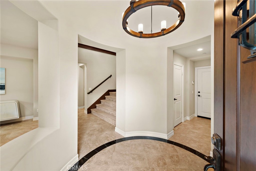 21 Corte Lomas Verdes San Clemente, CA 92673 - Photo 7 of 55