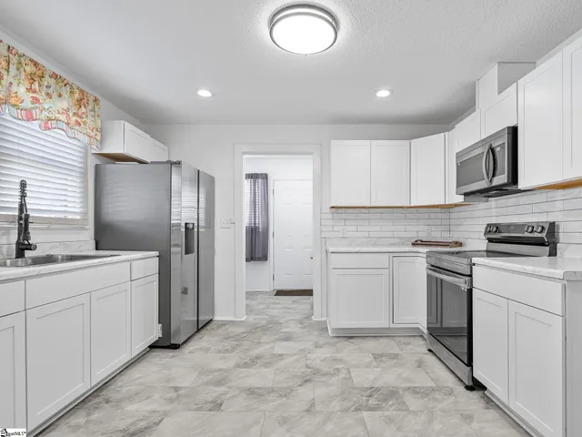 $259,000 | 129 Spring Street, Reidville, SC 29388