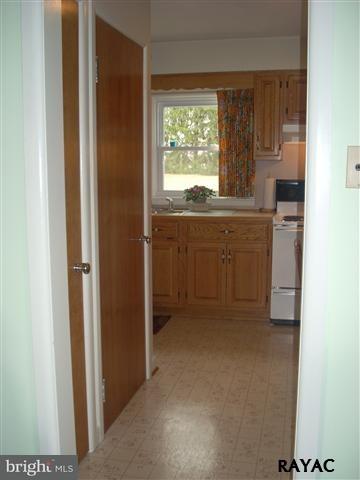 2320 Breezewood Road York, PA 17408 - Photo 11 of 24 Gallery Image 11
