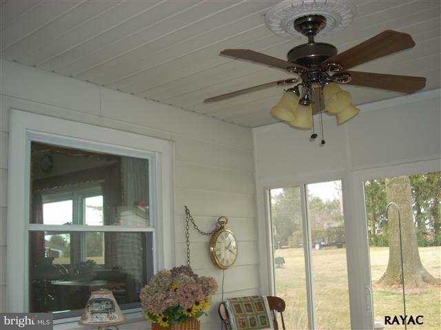 2320 Breezewood Road York, PA 17408 - Photo 14 of 24 Gallery Image 14