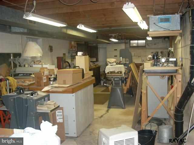 2320 Breezewood Road York, PA 17408 - Photo 21 of 24 Gallery Image 21