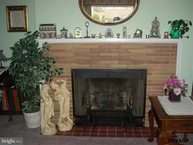 2320 Breezewood Road York, PA 17408 - Photo 7 of 24 Gallery Image 7