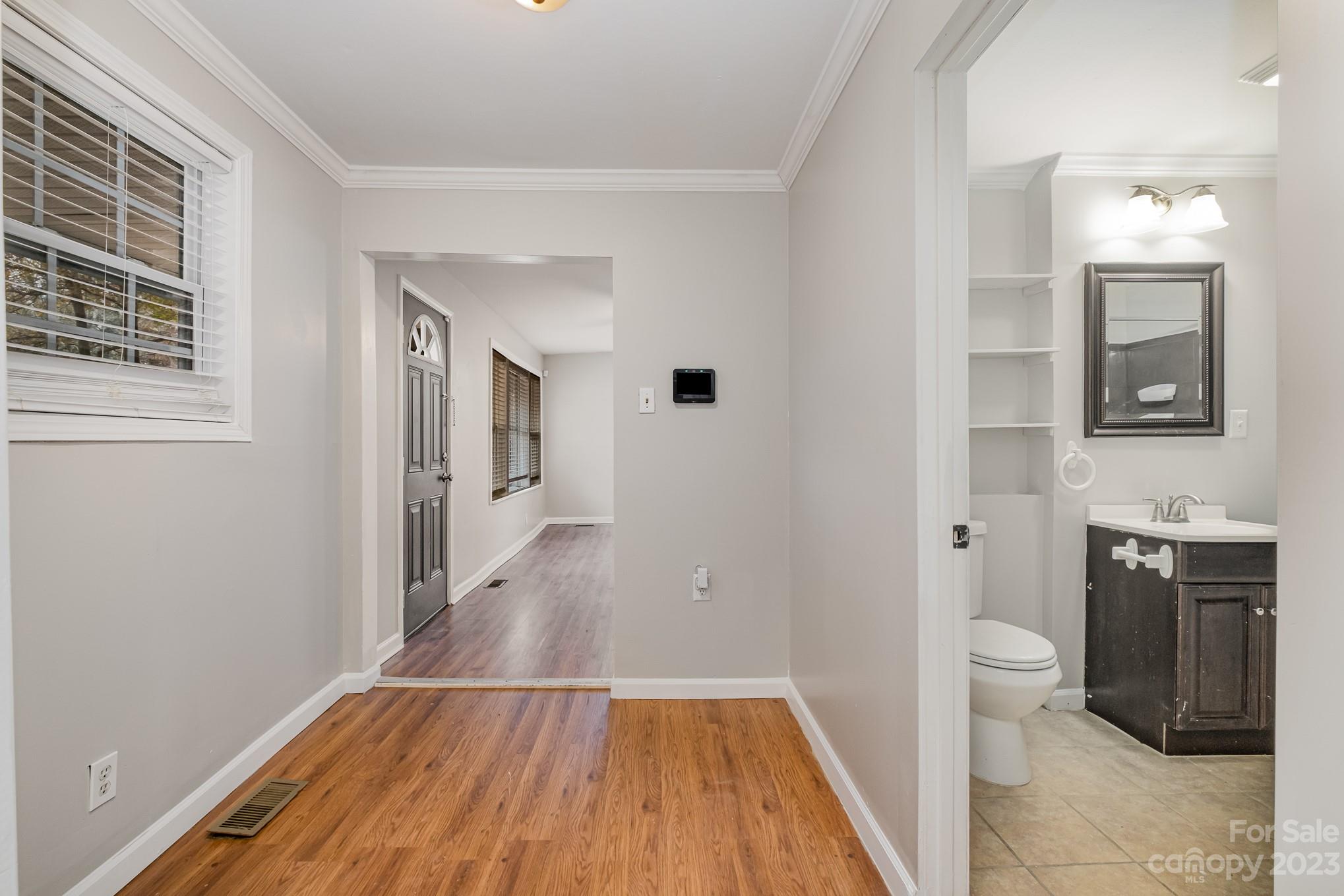412 Queens Road Gastonia, NC 28052 - Photo 17 of 29 Gallery Image 17