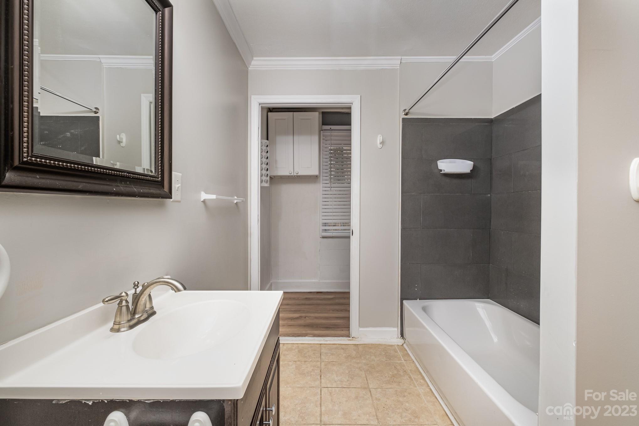 412 Queens Road Gastonia, NC 28052 - Photo 19 of 29 Gallery Image 19