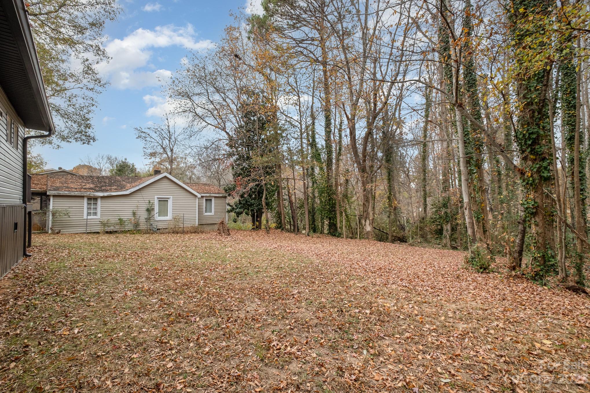 412 Queens Road Gastonia, NC 28052 - Photo 28 of 29 Gallery Image 28