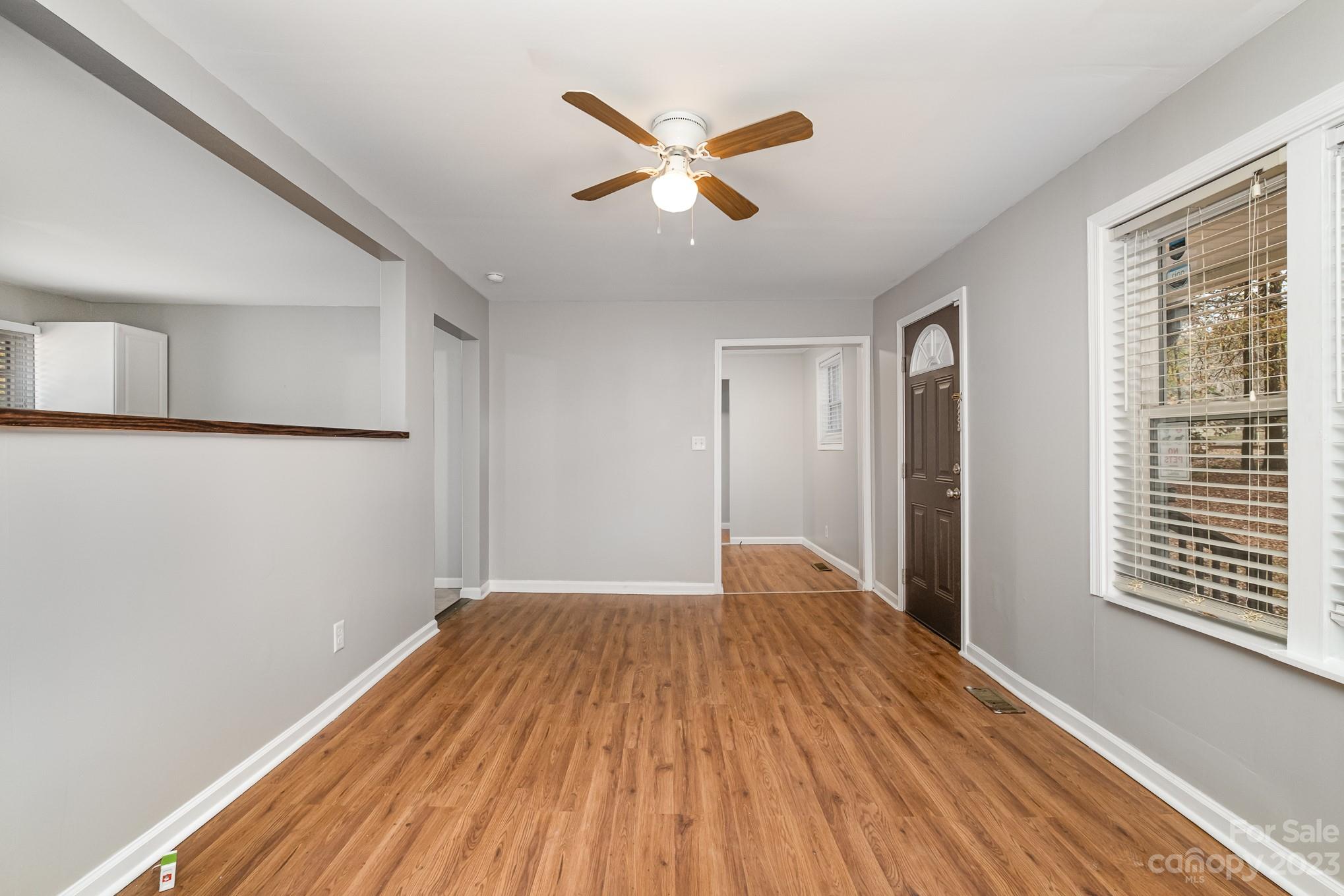 412 Queens Road Gastonia, NC 28052 - Photo 7 of 29 Gallery Image 7