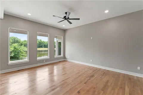 $419,900 | 810 West Shawhan Parkway, Lee's Summit, MO 64086