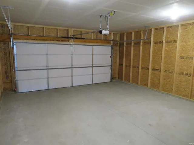 $304,000 | 18473 Falcons Lair Court, New Paris, IN 46553