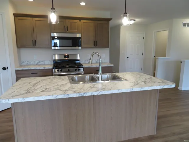 $304,000 | 18473 Falcons Lair Court, New Paris, IN 46553