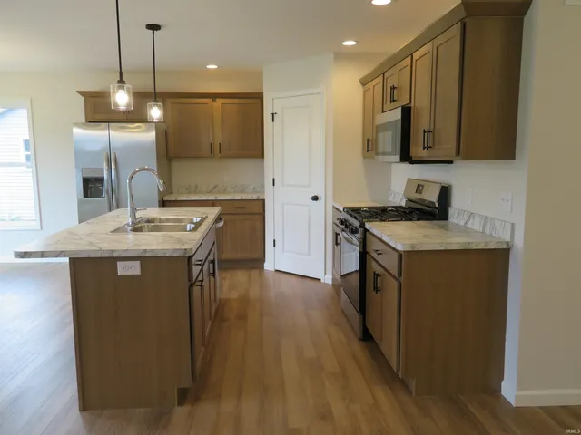 $304,000 | 18473 Falcons Lair Court, New Paris, IN 46553