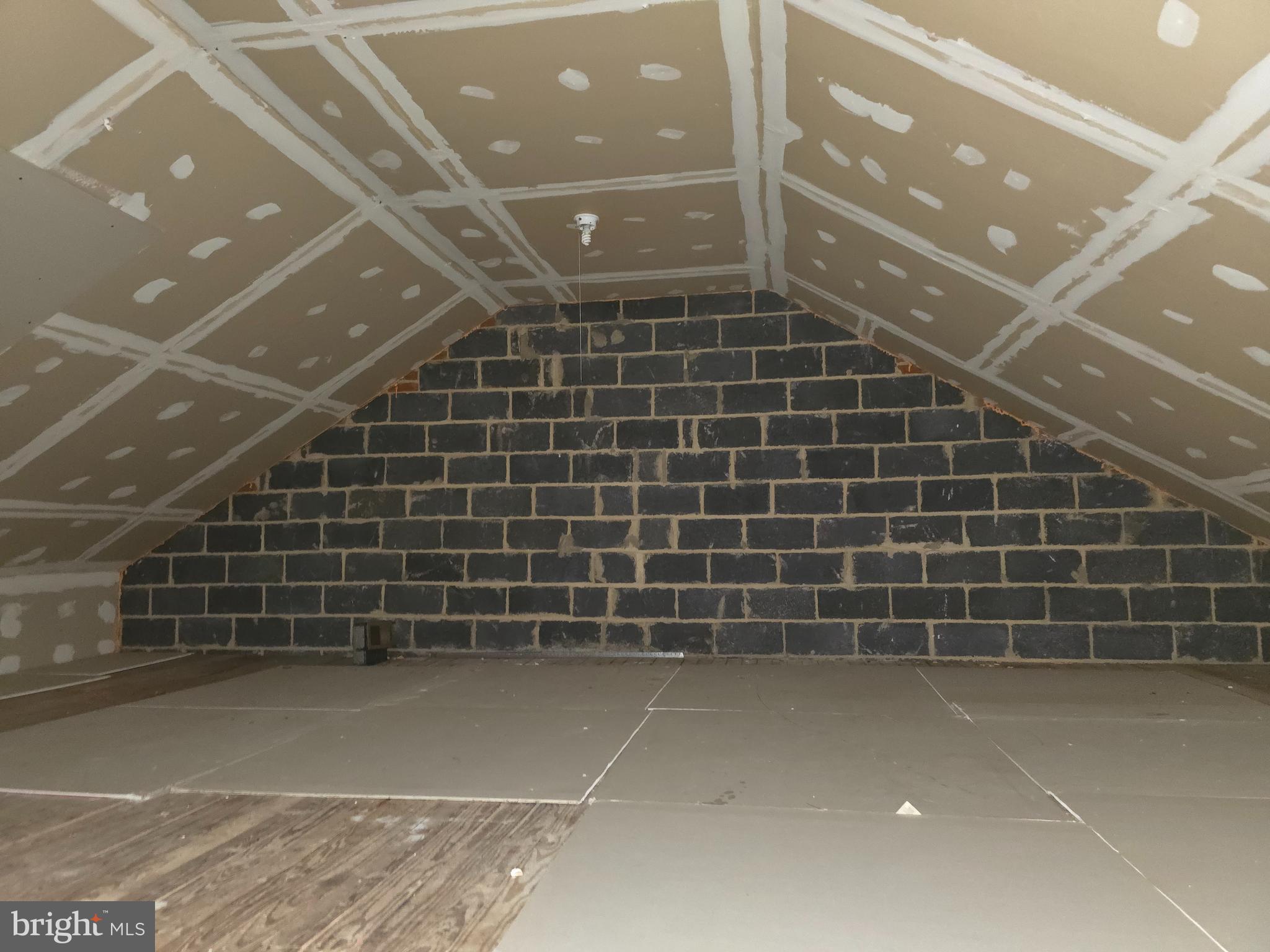 1708 Hartsdale Road Baltimore, MD 21239 - Photo 25 of 26 a bathroom with a shower