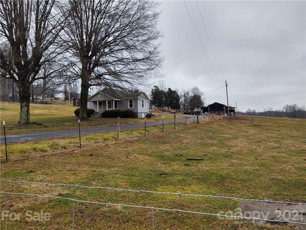 1756 Black Oak Ridge Road Taylorsville, NC 28681 - Photo 1 of 19 Gallery Image 1