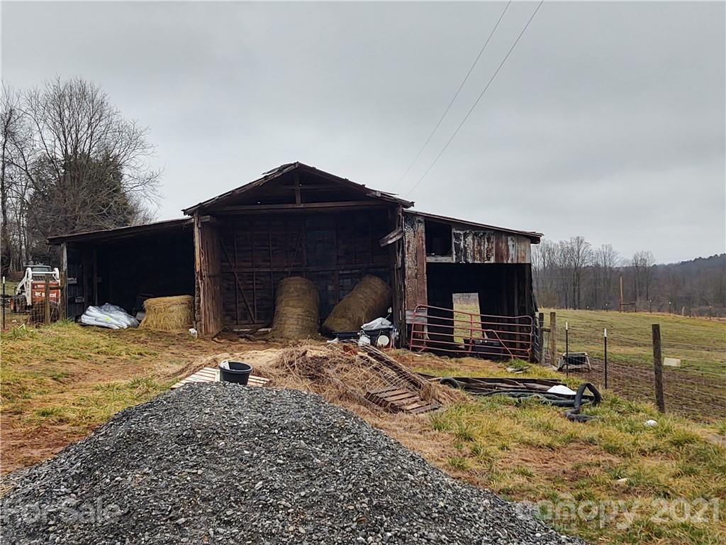 1756 Black Oak Ridge Road Taylorsville, NC 28681 - Photo 15 of 19 Gallery Image 15