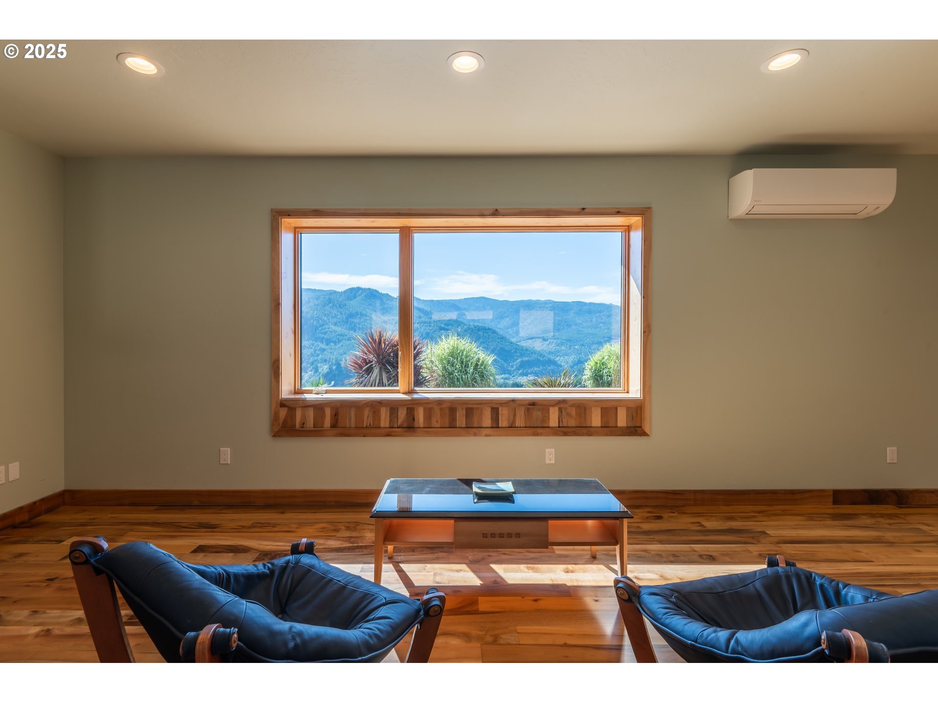 32855 Miller Ranch Road Gold Beach, OR 97444 - Photo 25 of 47 a view of a room with furniture and window
