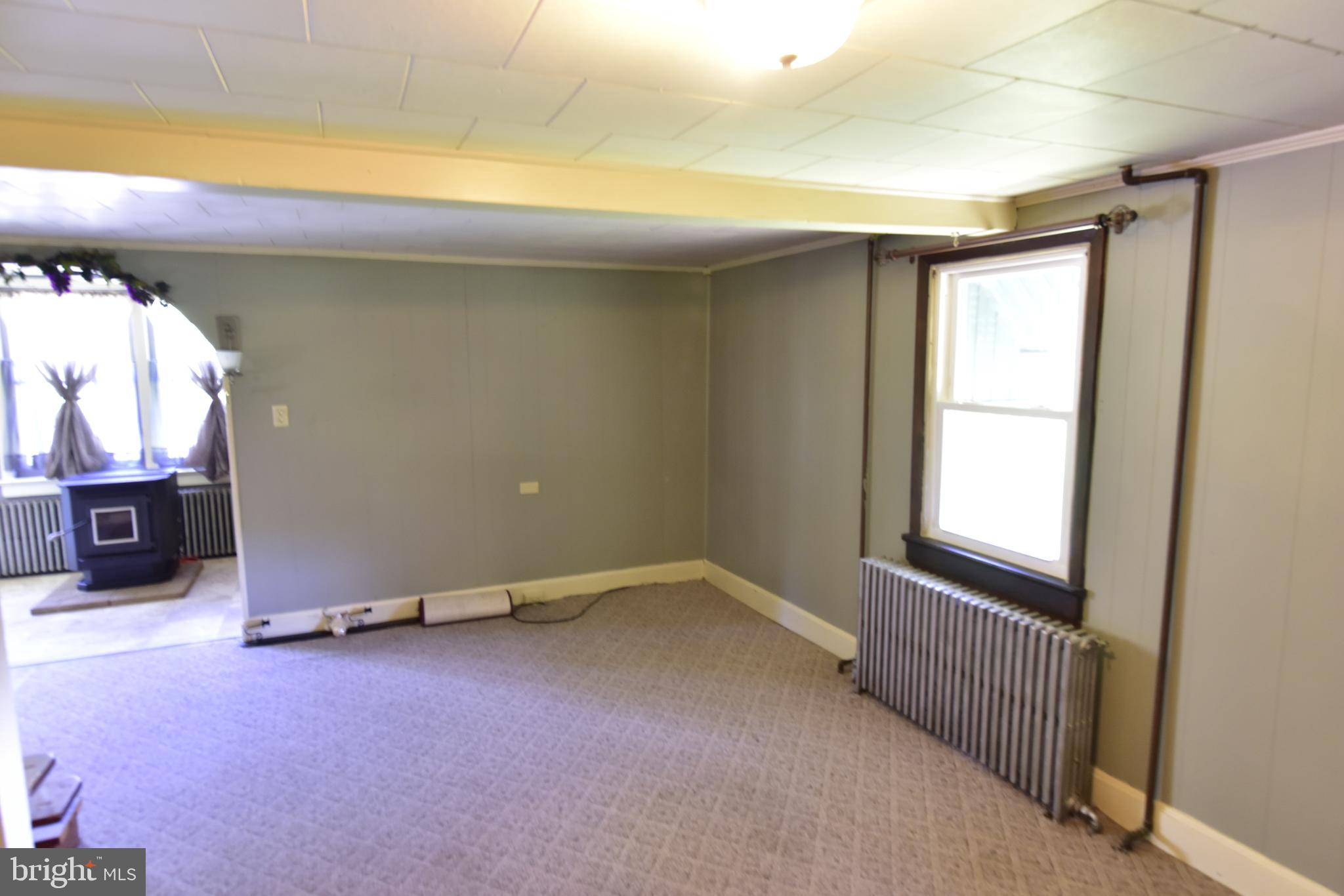 850 Bower Road Shermans Dale, PA 17090 - Photo 22 of 43 Living area