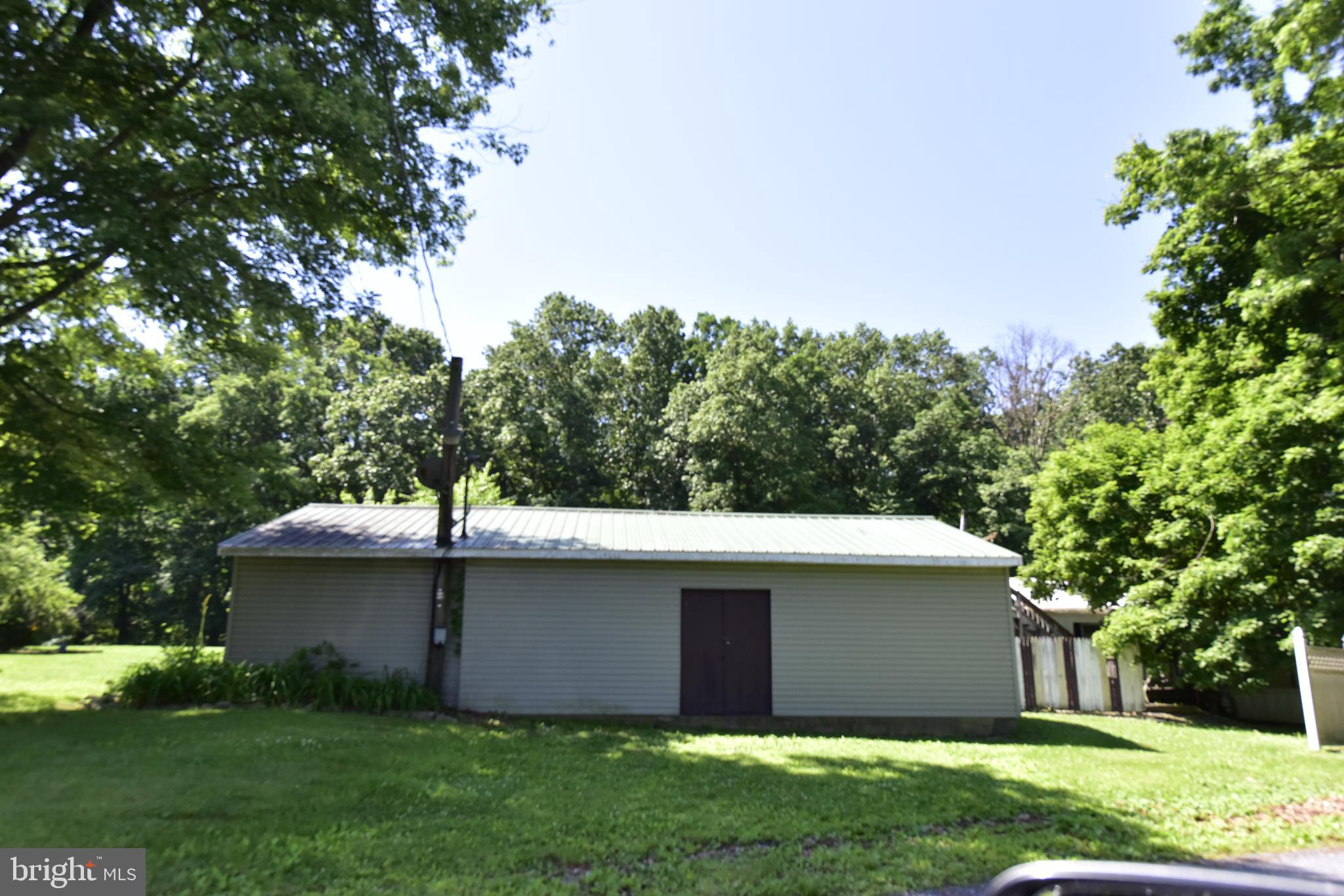 850 Bower Road Shermans Dale, PA 17090 - Photo 6 of 43 2 Car Detached garage with front work room