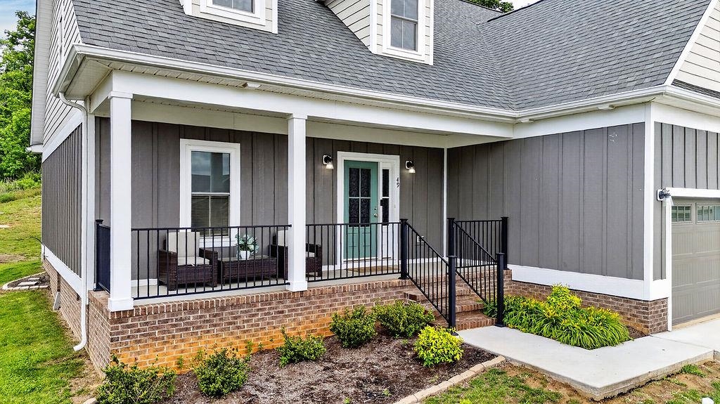49 Mcilwee Lane Staunton, VA 24401 - Photo 3 of 44