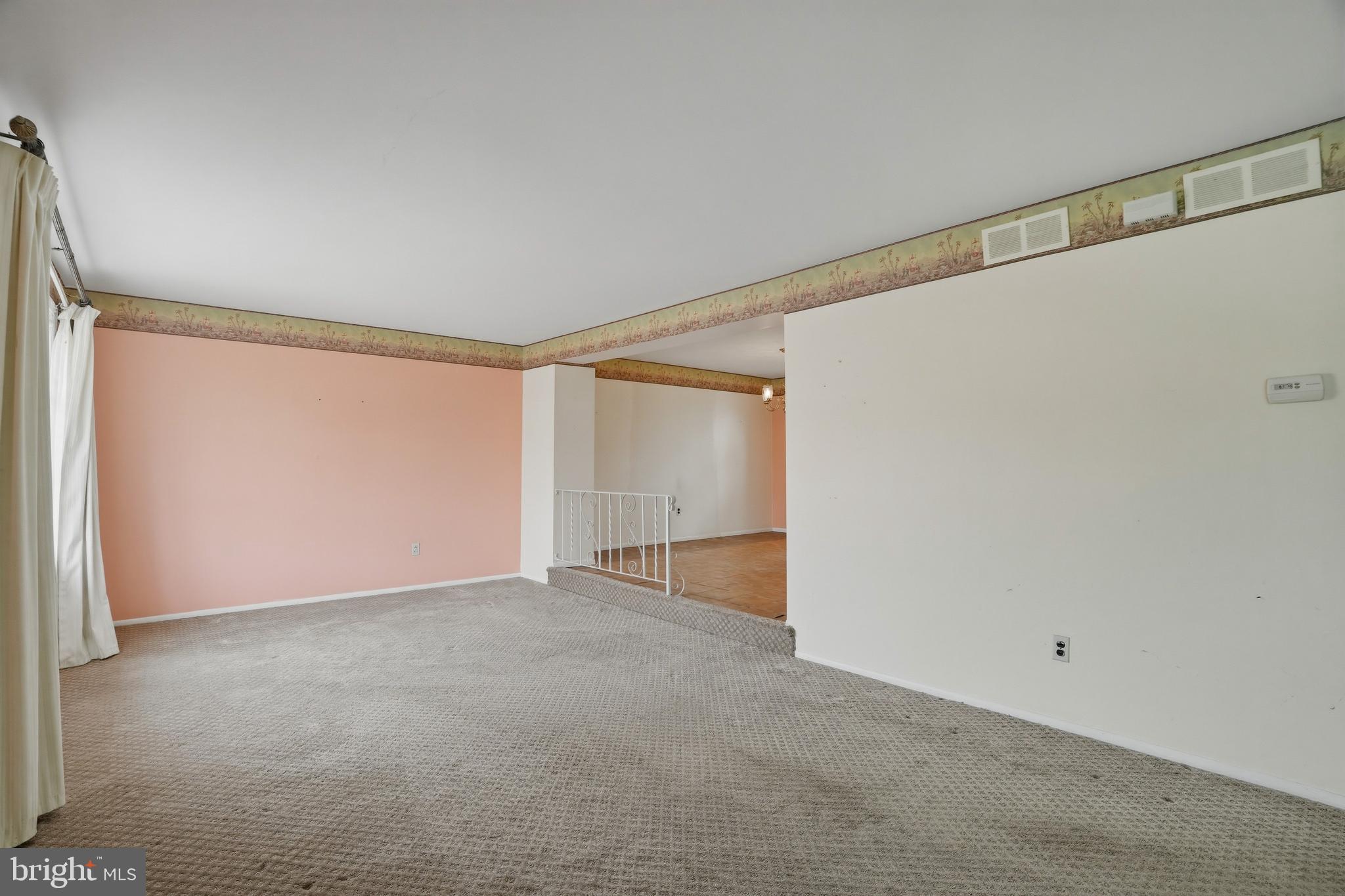 10113 Galahad Road Philadelphia, PA 19116 - Photo 8 of 41