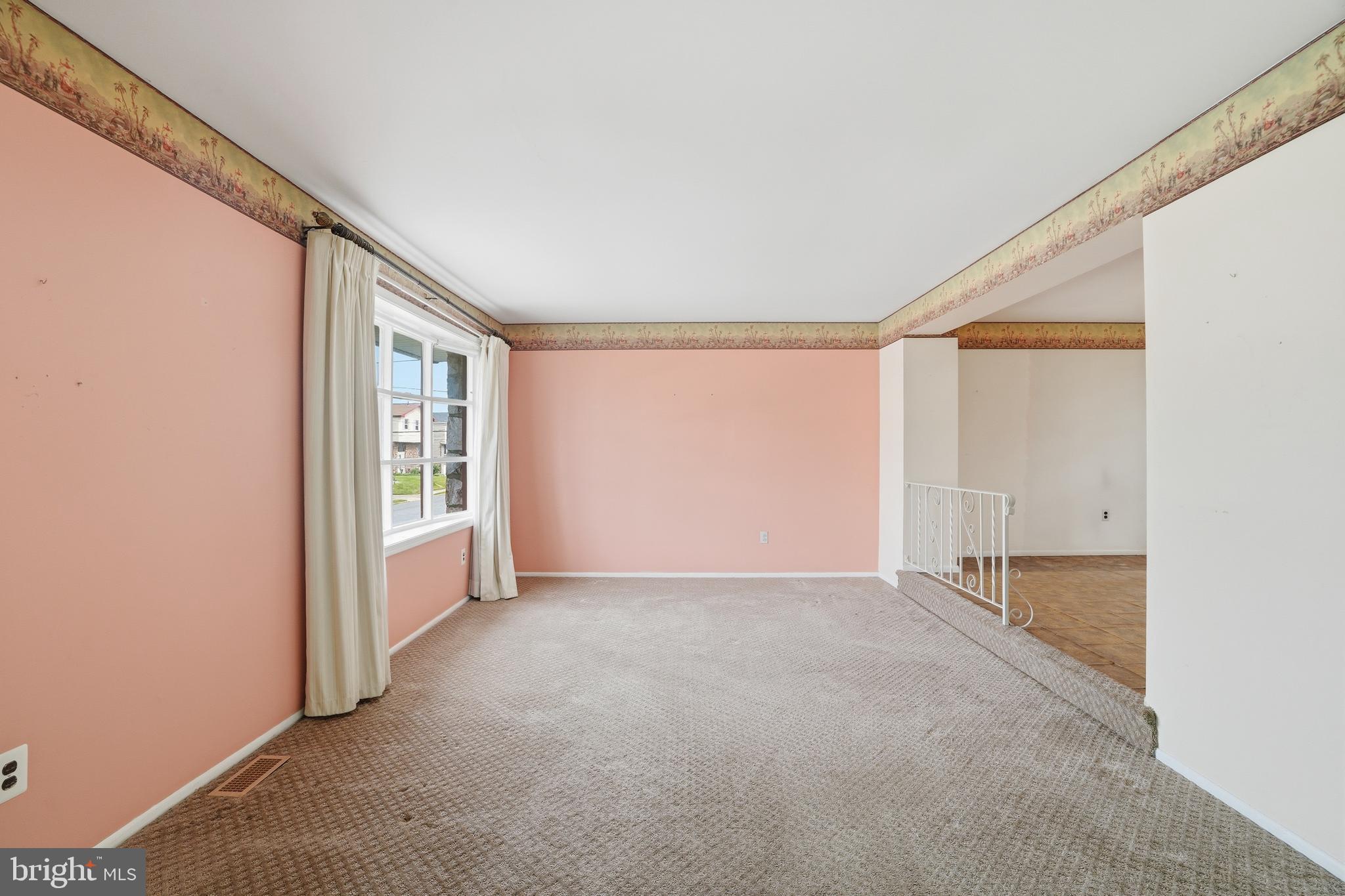 10113 Galahad Road Philadelphia, PA 19116 - Photo 9 of 41