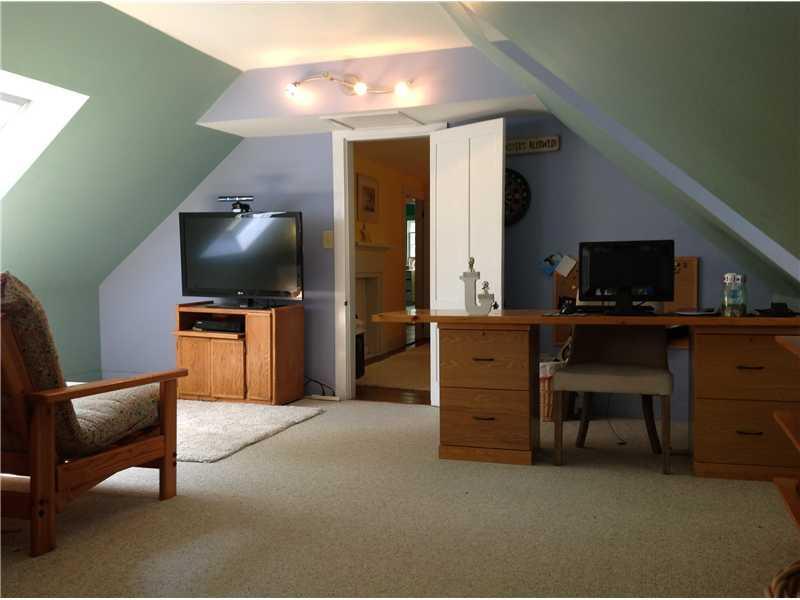 634 River Road Buxton, ME 04093 - Photo 32 of 35 Family Room. another view of the...