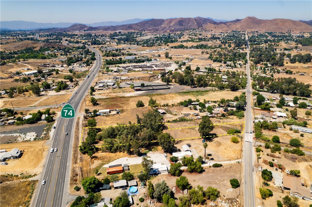 24603 Highway 74 Perris, CA 92570 - Photo 5 of 8 a view of city and mountain