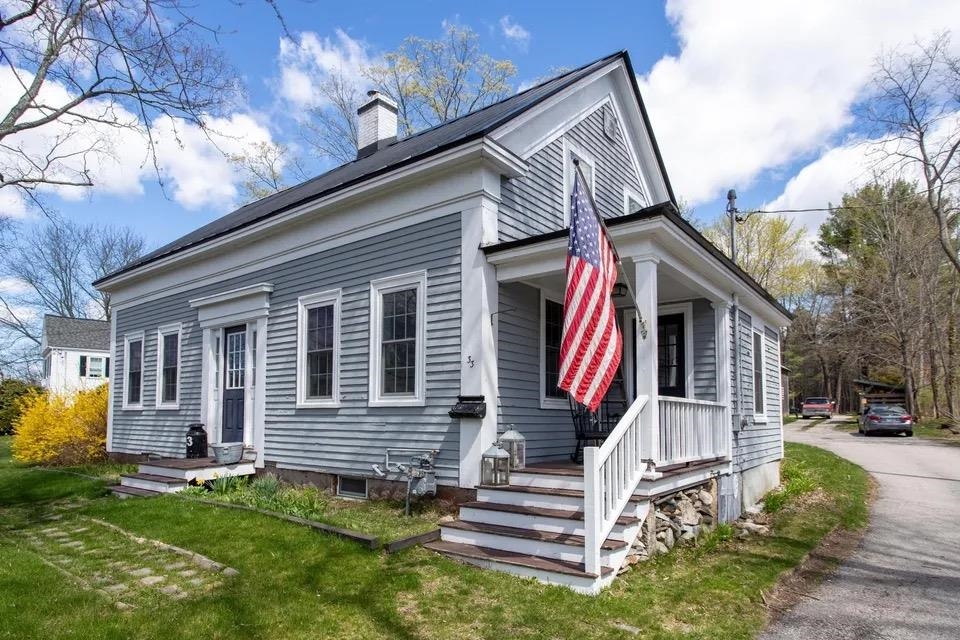 33 Exeter Road Hampton, NH 03842 - Photo 3 of 33 Gallery Image 3