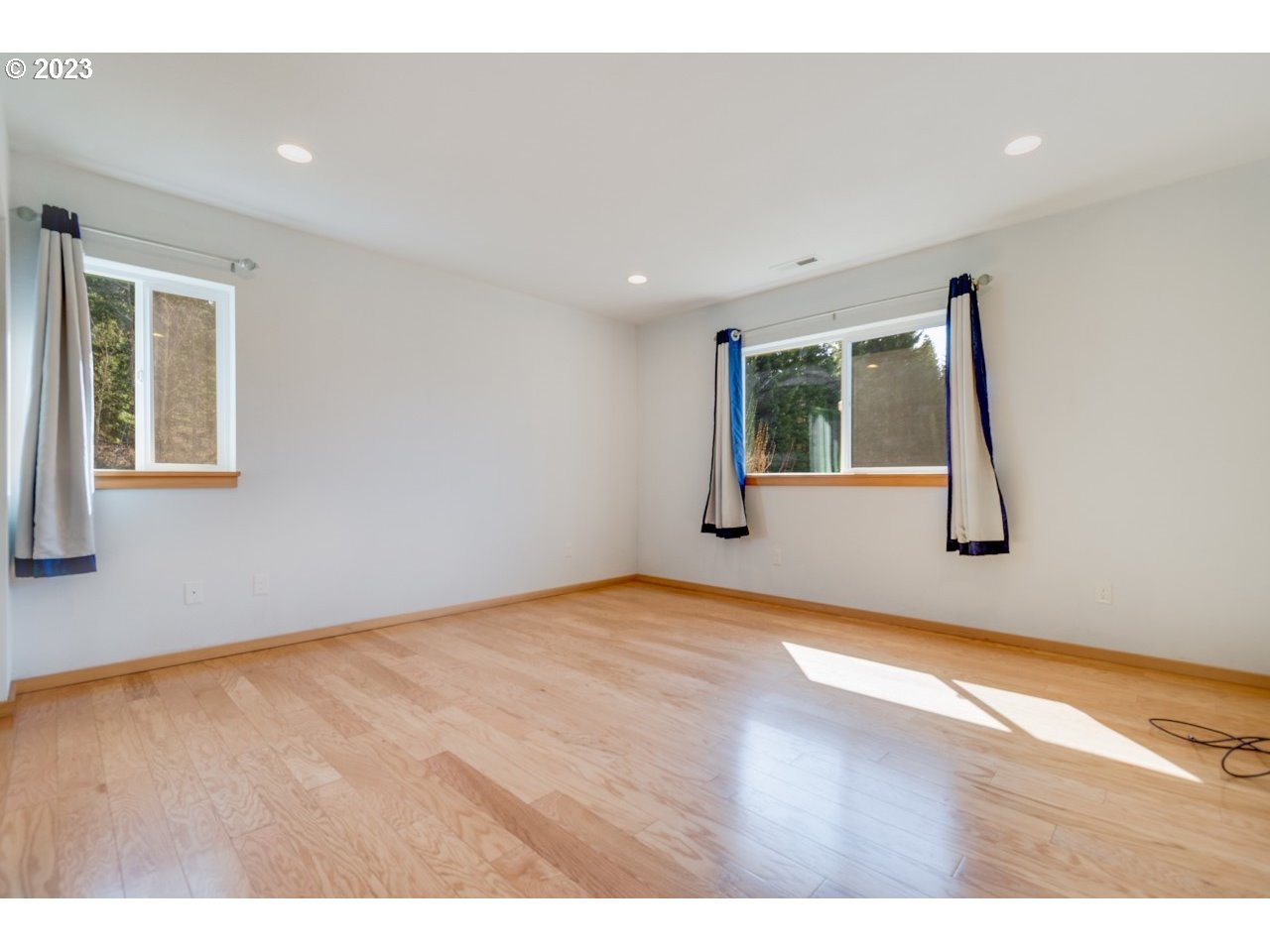 351 Baker Road Stevenson, WA 98648 - Photo 13 of 20 Bedroom