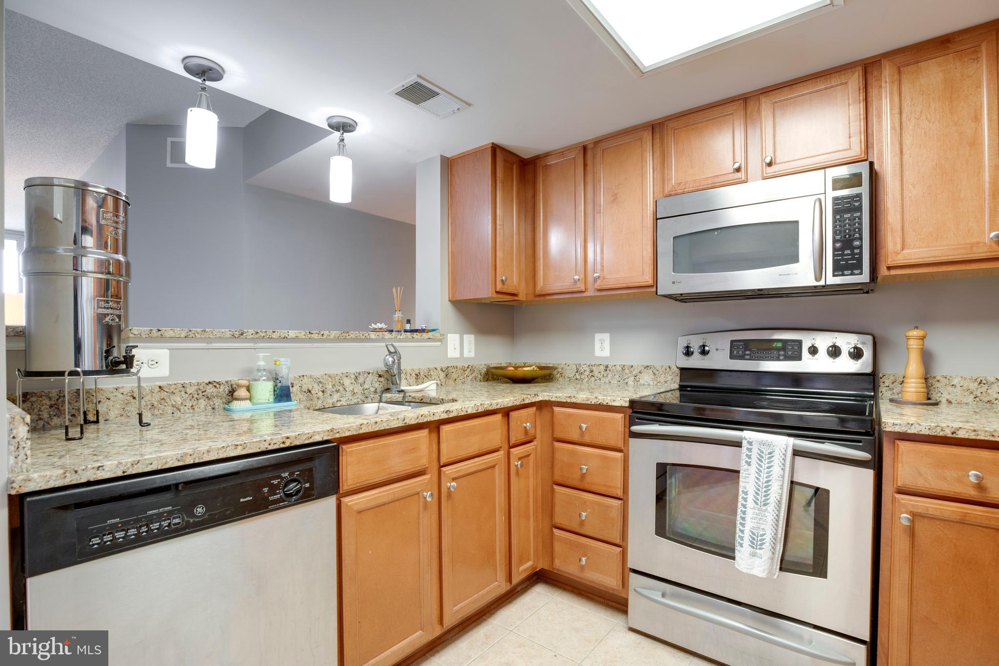 11800 Sunset Hills Road, Unit 723 Reston, VA 20190 - Photo 11 of 31