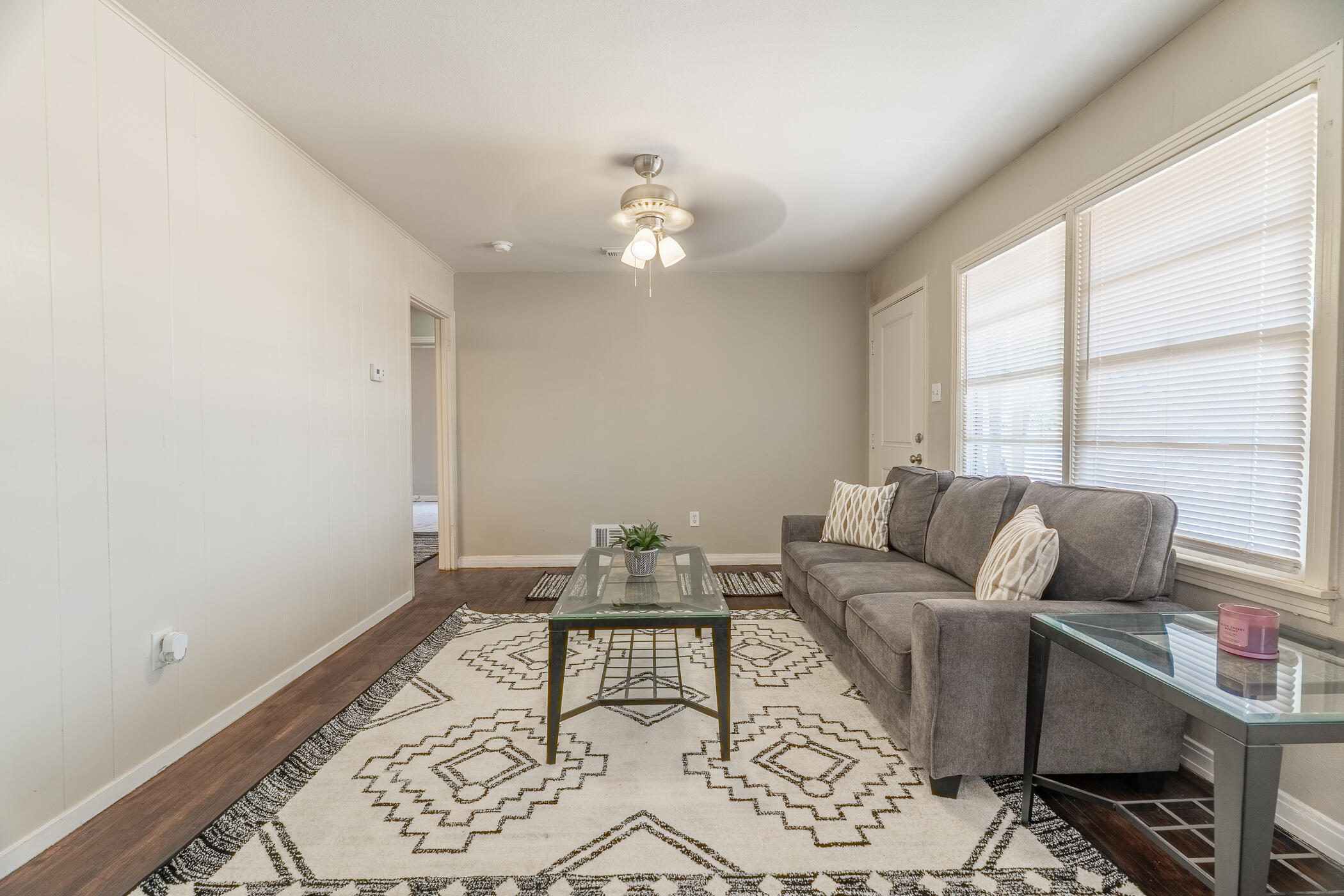1304 42nd Street Lubbock, TX 79412 - Photo 5 of 17 Paul & Blanca-3