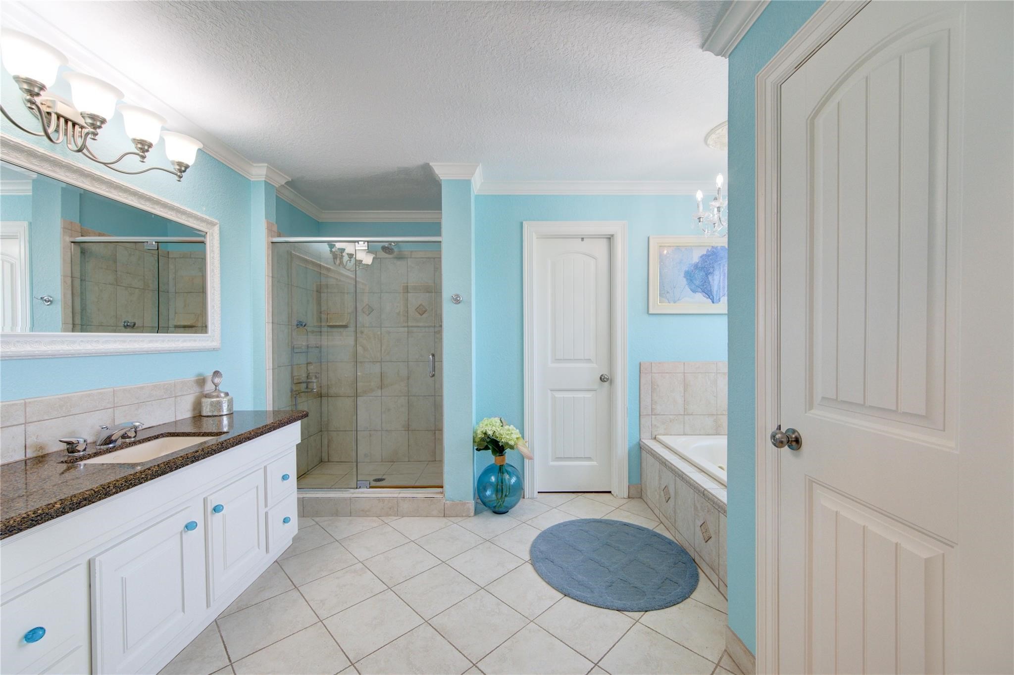3915 Kiva Road Galveston, TX 77554 - Photo 19 of 44