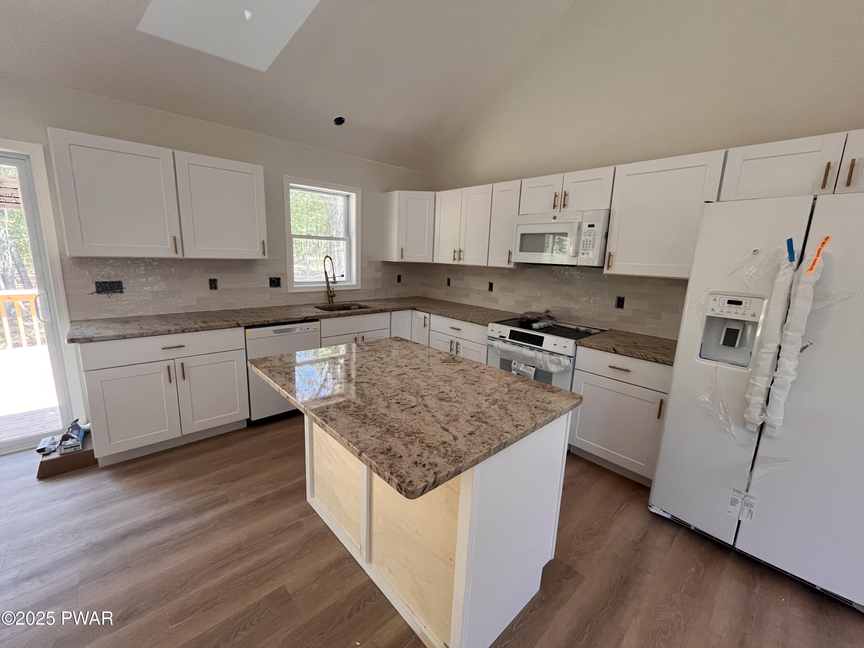 112 Cree Road Shohola, PA 18458 - Photo 8 of 16