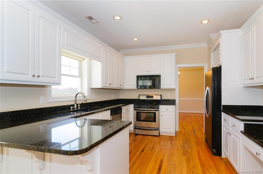 39 Wright Farm Road Candler, NC 28715 - Photo 8 of 24 Gallery Image 8