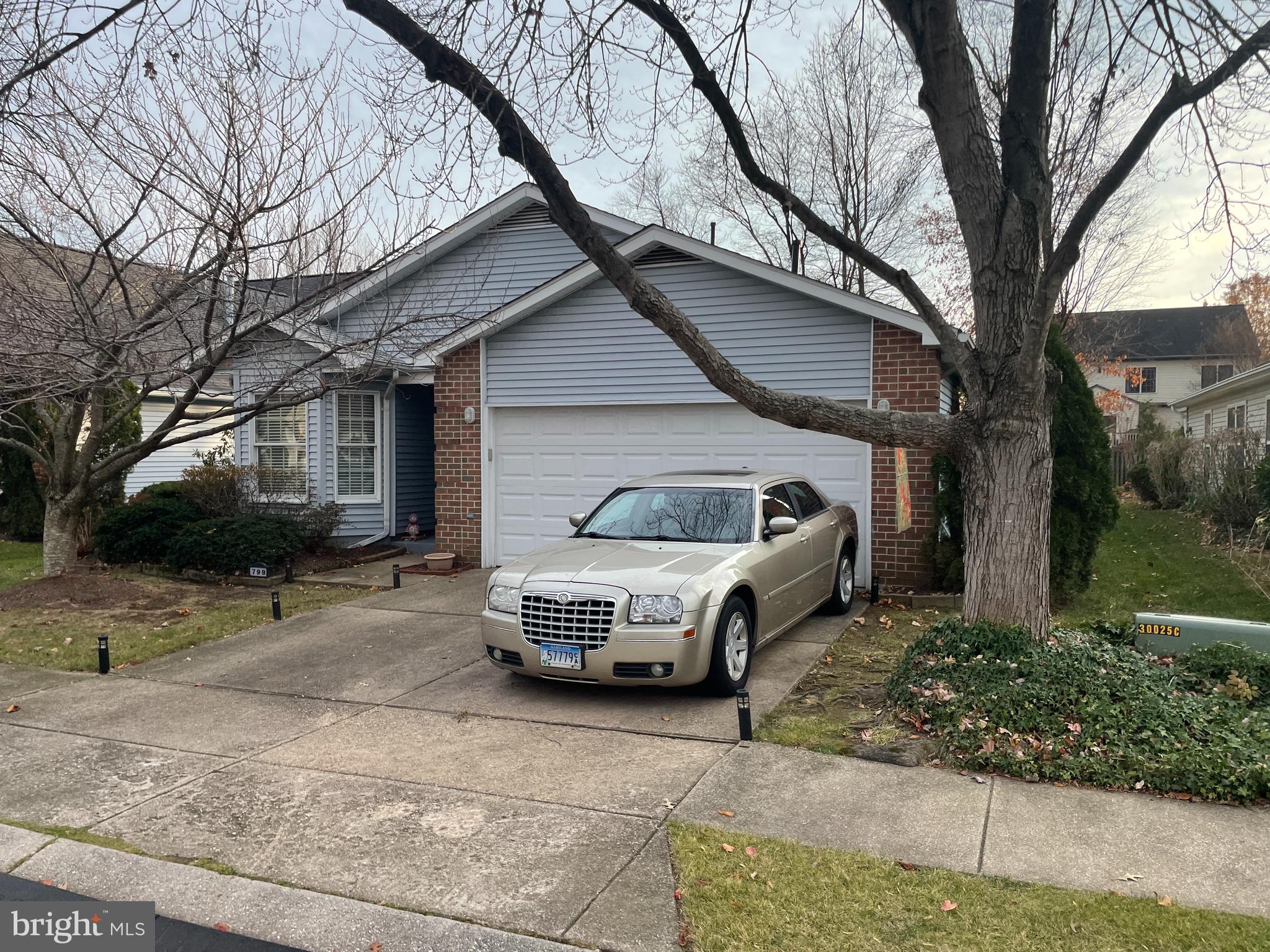 799 Eastern Point Road Annapolis, MD 21401 - Photo 3 of 31