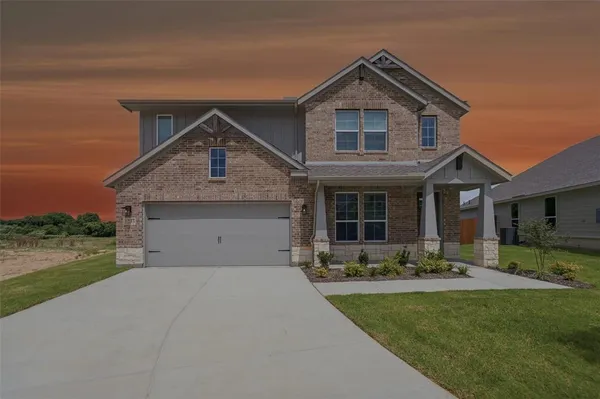 $432,400 | 1233 Frio Drive, Springtown, TX 76082