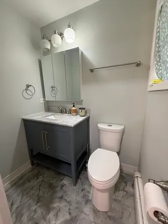 $2,500 | 5140 West 87th Street, Unit 1, Burbank, IL 60459