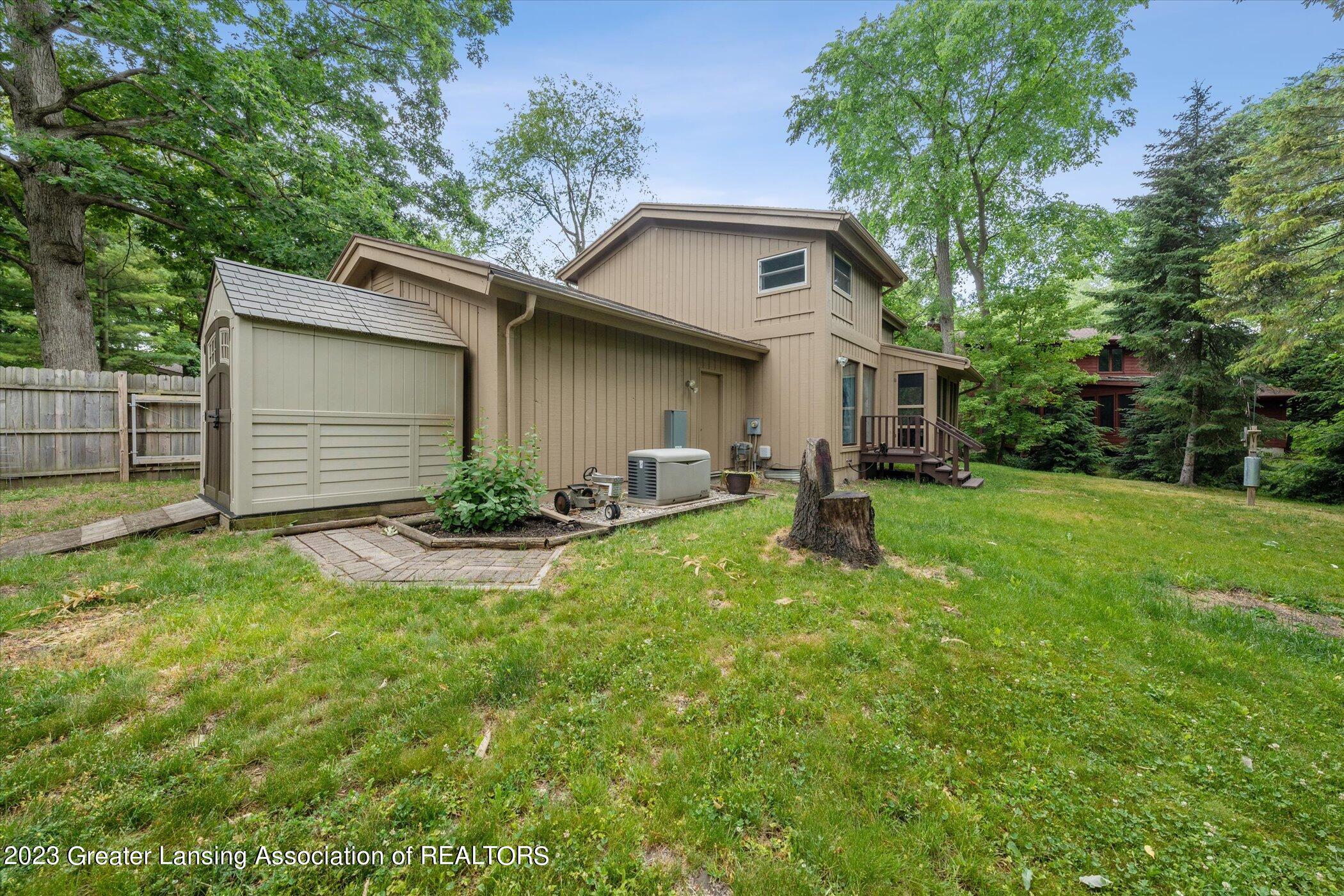 1192 Buckingham Road Haslett, MI 48840 - Photo 39 of 41 40-1192-Buckingham-Rd-Haslett-MI-48840-W