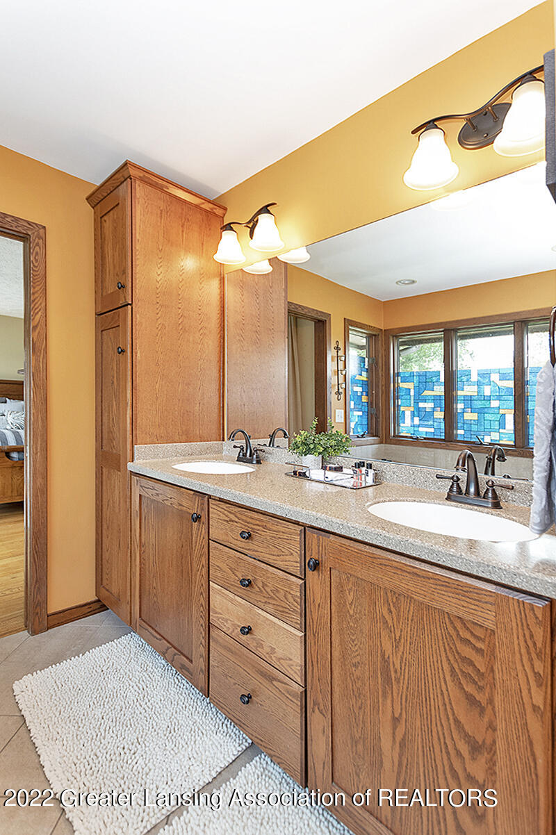 4951 Van Atta Road Okemos, MI 48864 - Photo 41 of 59 _DSC8038