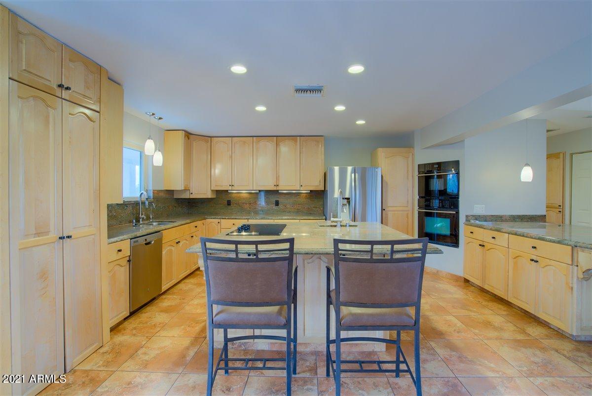 40636 North Fleming Springs Road Cave Creek, AZ 85331 - Photo 23 of 50 23-Kitchen