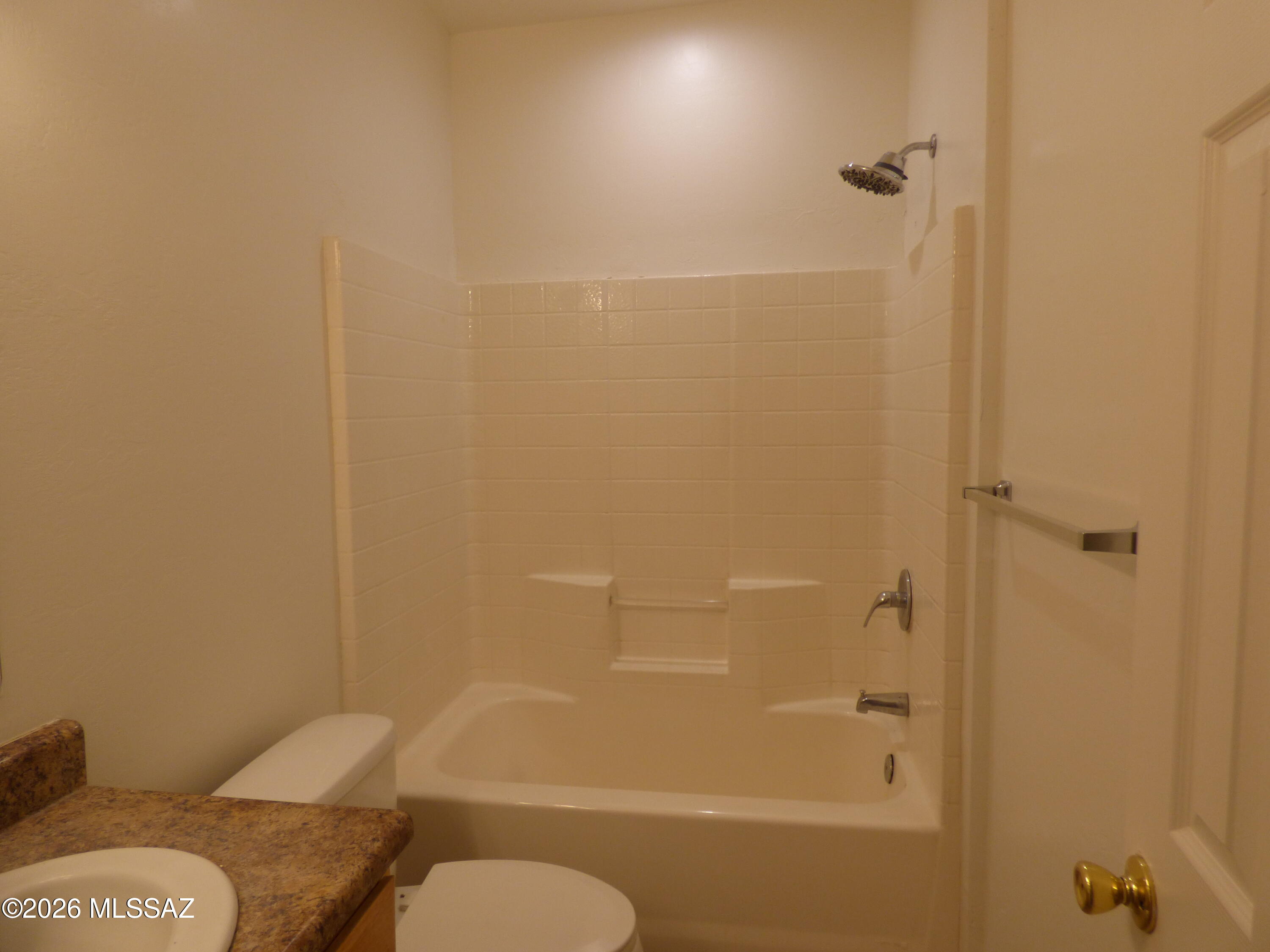 1077 North Riverside Drive, Unit 1 Tucson, AZ 85745 - Photo 14 of 18 P1090418