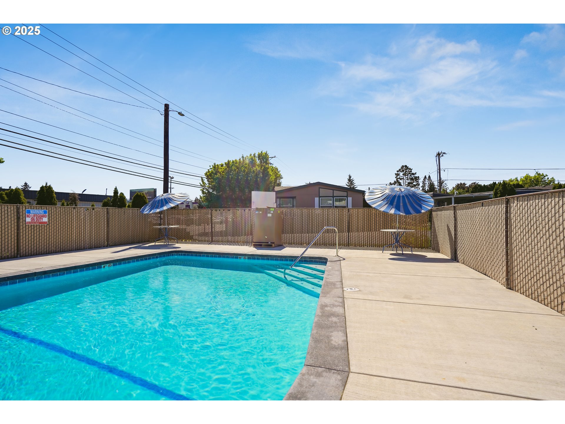 19605 River Road, Unit 10 Gladstone, OR 97027 - Photo 23 of 23 Community Pool