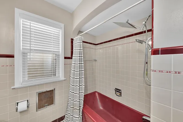 $499,900 | 2616 North 85th Street, Wauwatosa, WI 53226