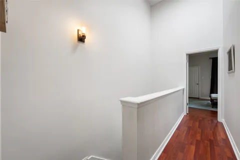$315,000 | 7122 Wood Hollow Drive, Unit 47, Austin, TX 78731