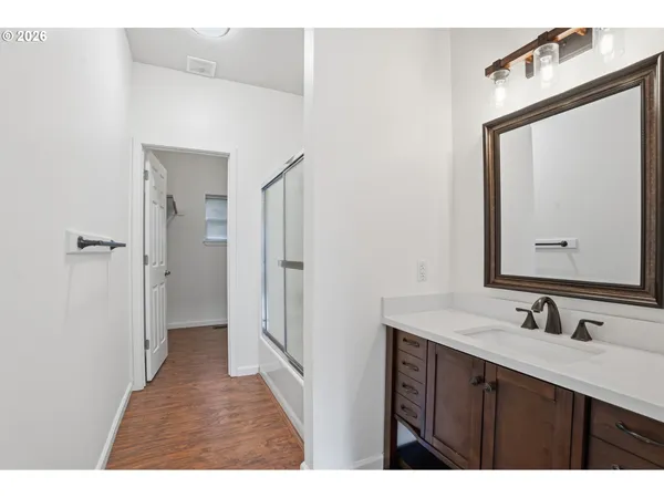 $438,500 | 419 Northeast 7th Avenue, Camas, WA 98607