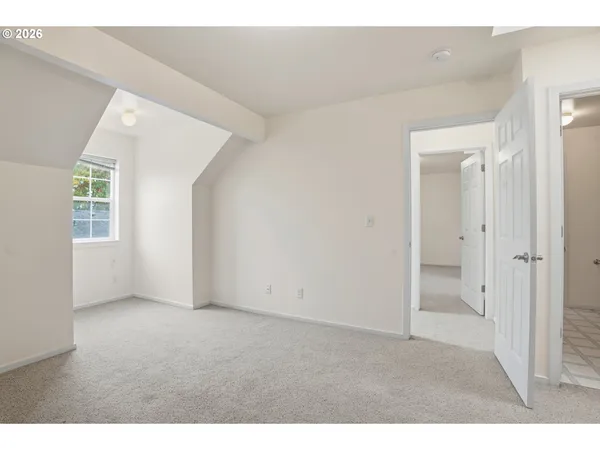 $438,500 | 419 Northeast 7th Avenue, Camas, WA 98607