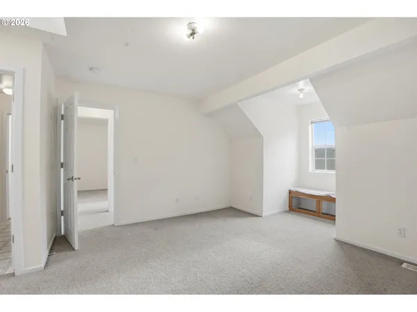 $438,500 | 419 Northeast 7th Avenue, Camas, WA 98607
