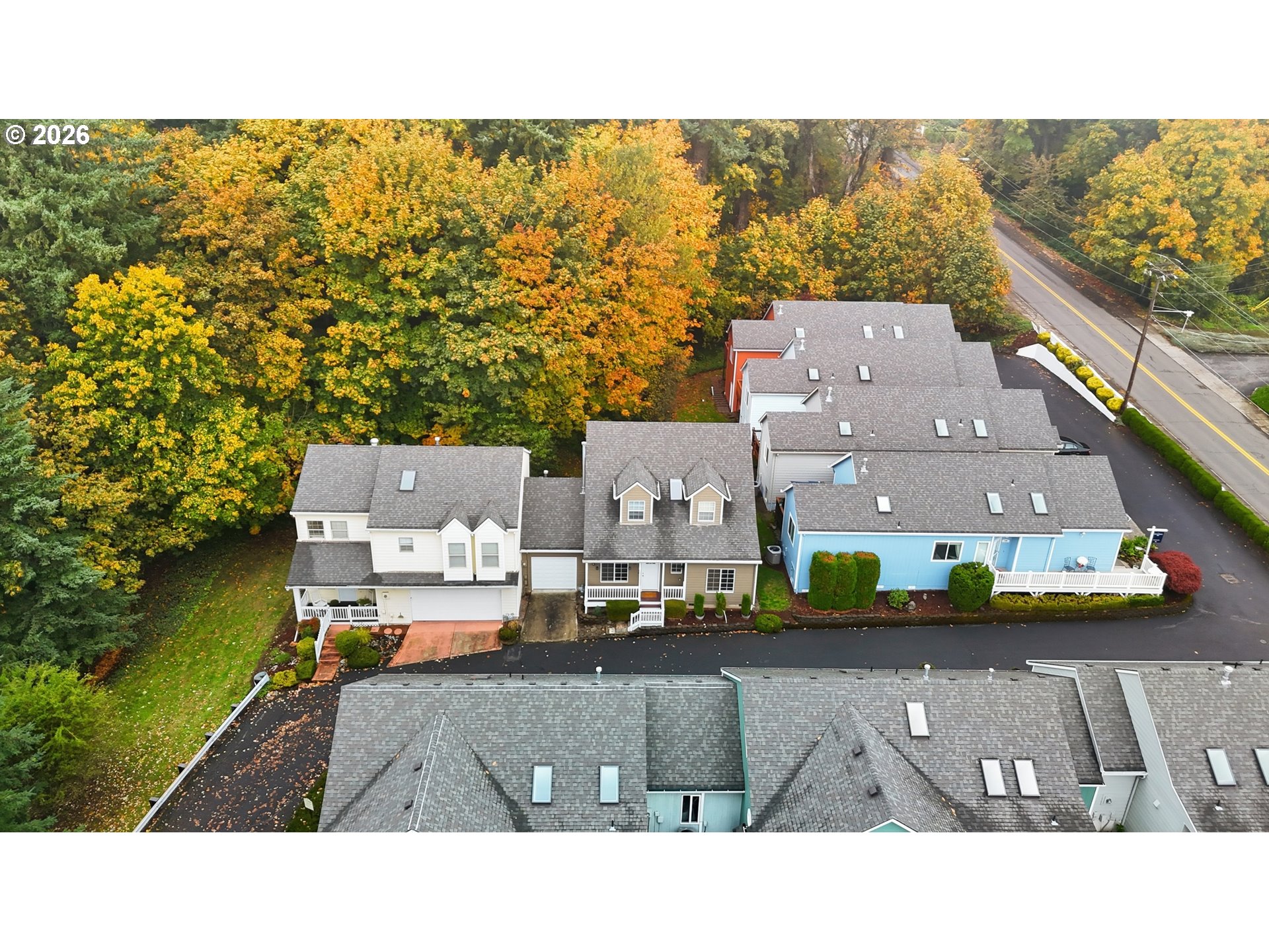 419 Northeast 7th Avenue Camas, WA 98607 - Photo 26 of 27 an aerial view of residential houses with outdoor space and river