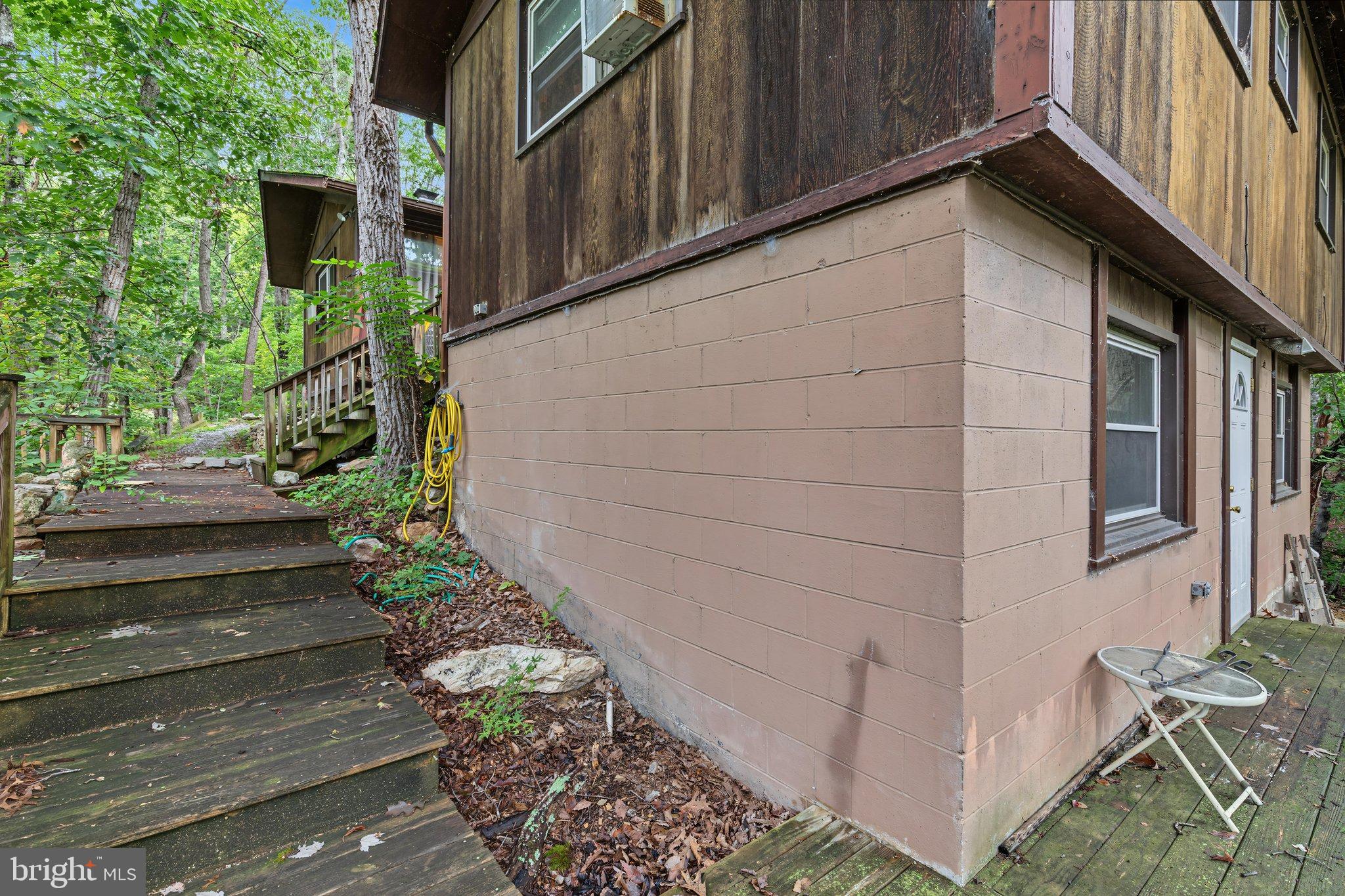 1272 Shipwreck Road Shenandoah, VA 22849 - Photo 27 of 37 BY1A2731-ABSALT-SEPT2026 22